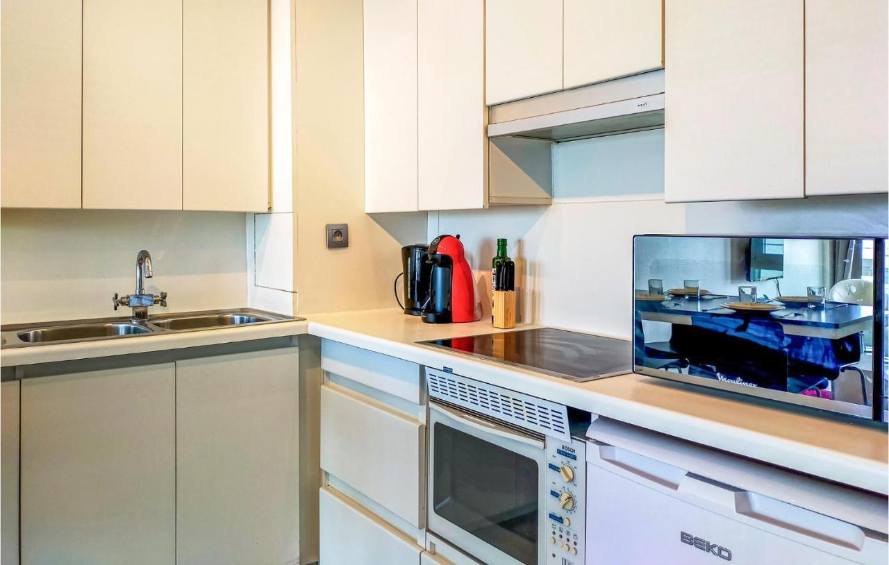 Appartement Stunning In With Wifi&1 Bedrooms